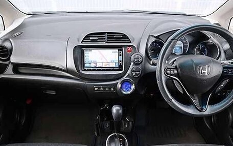 Honda Fit Shuttle I рестайлинг, 2015 год, 950 000 рублей, 14 фотография