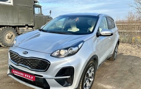 KIA Sportage IV рестайлинг, 2018 год, 2 350 000 рублей, 6 фотография