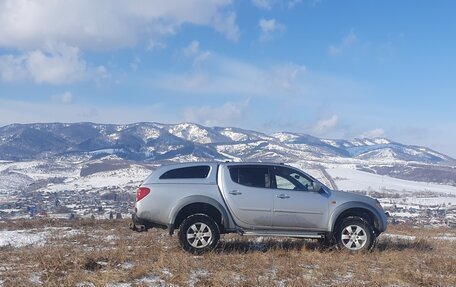 Mitsubishi L200 IV рестайлинг, 2008 год, 1 800 000 рублей, 2 фотография