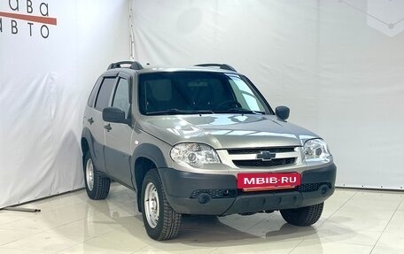 Chevrolet Niva I рестайлинг, 2016 год, 663 000 рублей, 3 фотография