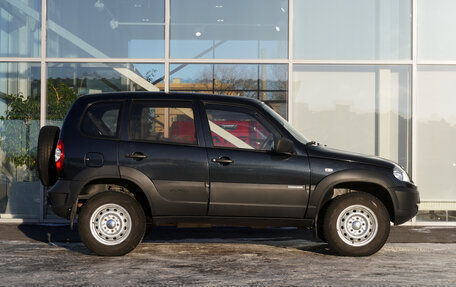 Chevrolet Niva I рестайлинг, 2013 год, 608 000 рублей, 4 фотография