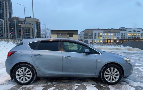 Opel Astra J, 2010 год, 755 000 рублей, 4 фотография