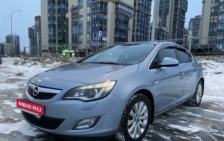 Opel Astra J, 2010 год, 755 000 рублей, 2 фотография