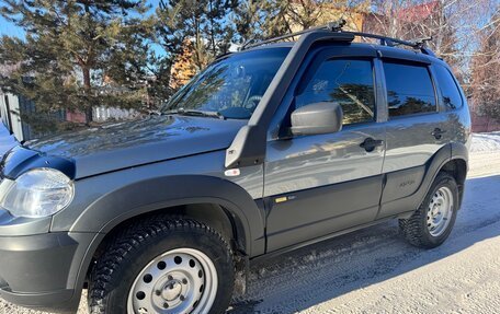 Chevrolet Niva I рестайлинг, 2016 год, 800 000 рублей, 10 фотография