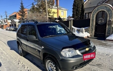 Chevrolet Niva I рестайлинг, 2016 год, 800 000 рублей, 7 фотография