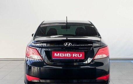 Hyundai Solaris II рестайлинг, 2014 год, 1 000 000 рублей, 18 фотография