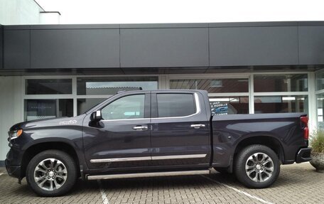 Chevrolet Silverado, 2024 год, 13 910 000 рублей, 3 фотография