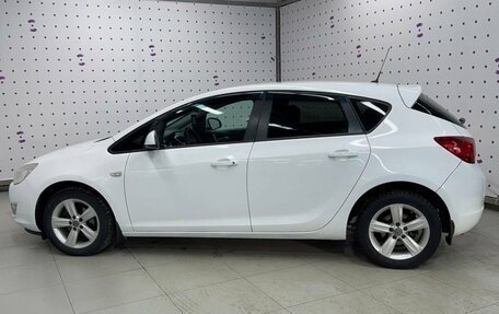 Opel Astra J, 2011 год, 800 000 рублей, 8 фотография