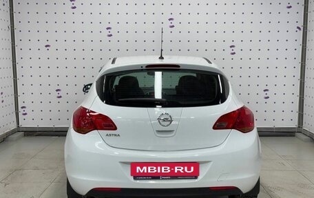 Opel Astra J, 2011 год, 800 000 рублей, 7 фотография