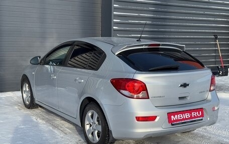 Chevrolet Cruze II, 2012 год, 950 000 рублей, 7 фотография