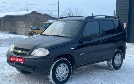 Chevrolet Niva I рестайлинг, 2011 год, 470 000 рублей, 2 фотография