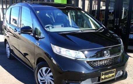 Honda Freed II, 2020 год, 1 600 000 рублей, 2 фотография