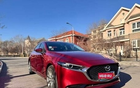 Mazda 3, 2021 год, 1 700 000 рублей, 2 фотография