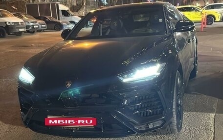 Lamborghini Urus I, 2023 год, 38 000 000 рублей, 4 фотография