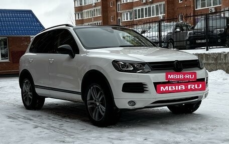 Volkswagen Touareg III, 2013 год, 2 390 000 рублей, 3 фотография