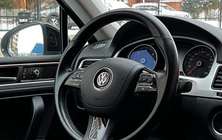 Volkswagen Touareg III, 2013 год, 2 390 000 рублей, 14 фотография