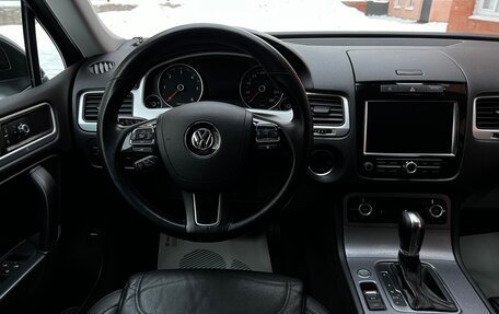 Volkswagen Touareg III, 2013 год, 2 390 000 рублей, 13 фотография