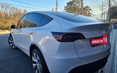 Tesla Model Y I, 2024 год, 5 200 000 рублей, 3 фотография