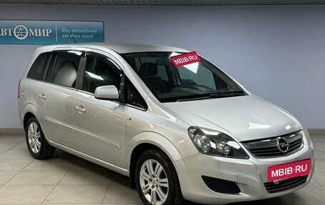 Opel Zafira B, 2010 год, 890 000 рублей, 3 фотография