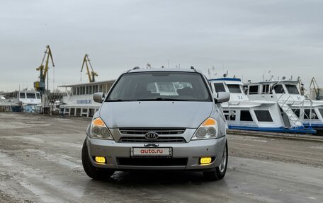 KIA Carnival III, 2009 год, 1 250 000 рублей, 2 фотография