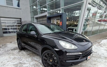 Porsche Cayenne III, 2010 год, 2 090 000 рублей, 18 фотография