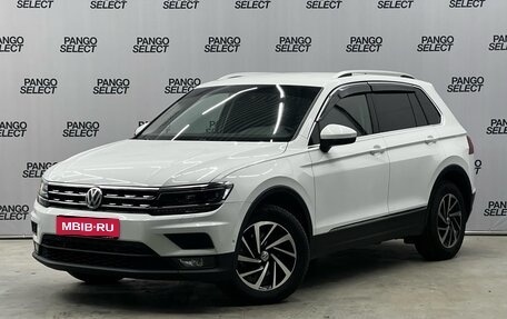 Volkswagen Tiguan II, 2018 год, 2 480 000 рублей, 1 фотография