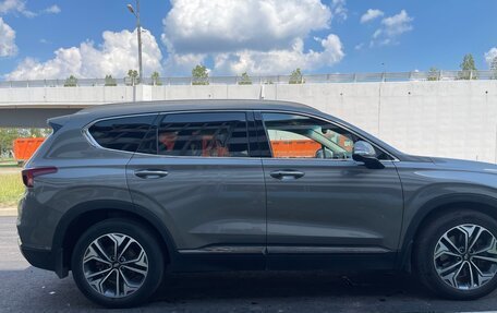 Hyundai Santa Fe IV, 2019 год, 3 200 000 рублей, 2 фотография