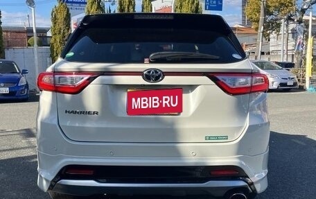 Toyota Harrier, 2019 год, 2 800 000 рублей, 2 фотография