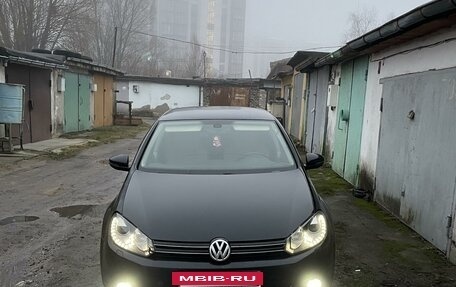 Volkswagen Golf VI, 2011 год, 880 000 рублей, 5 фотография