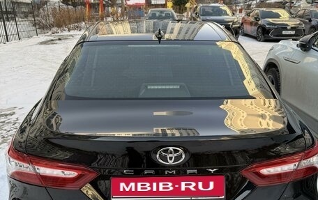 Toyota Camry, 2019 год, 3 200 000 рублей, 2 фотография