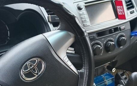 Toyota Hilux VII, 2012 год, 2 650 000 рублей, 4 фотография