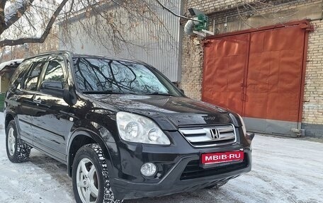 Honda CR-V II рестайлинг, 2005 год, 1 350 000 рублей, 1 фотография