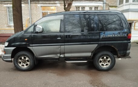 Mitsubishi Delica IV, 2001 год, 1 008 000 рублей, 4 фотография