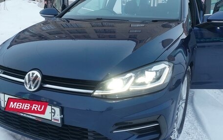 Volkswagen Golf VII, 2018 год, 1 830 000 рублей, 17 фотография