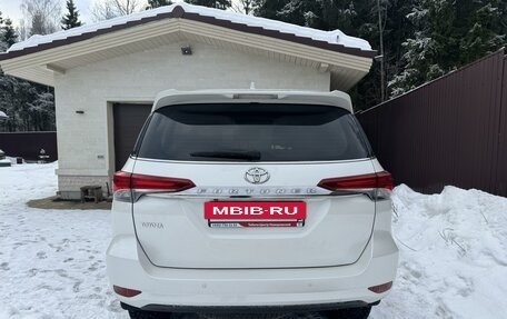 Toyota Fortuner II, 2017 год, 4 150 000 рублей, 3 фотография