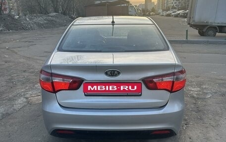 KIA Rio III рестайлинг, 2012 год, 800 000 рублей, 2 фотография