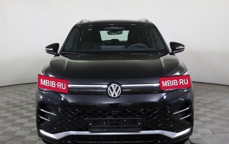 Volkswagen Tiguan, 2024 год, 6 650 000 рублей, 3 фотография