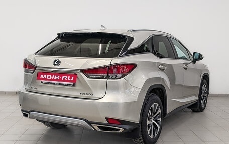 Lexus RX IV рестайлинг, 2019 год, 4 950 000 рублей, 5 фотография