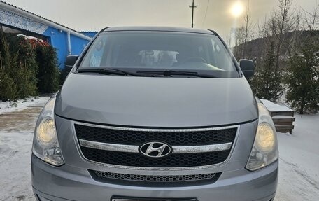 Hyundai Grand Starex Grand Starex I рестайлинг 2, 2011 год, 1 200 000 рублей, 3 фотография