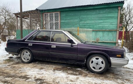 Nissan Laurel VIII, 1984 год, 400 000 рублей, 2 фотография