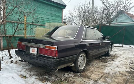 Nissan Laurel VIII, 1984 год, 400 000 рублей, 3 фотография