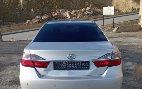 Toyota Camry, 2016 год, 1 700 000 рублей, 4 фотография