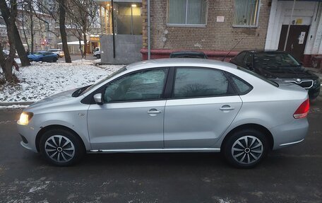 Volkswagen Polo VI (EU Market), 2012 год, 550 000 рублей, 2 фотография