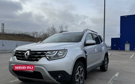 Renault Duster, 2021 год, 2 320 000 рублей, 3 фотография