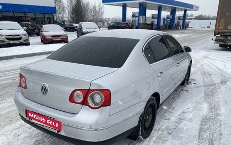 Volkswagen Passat B6, 2007 год, 720 000 рублей, 3 фотография