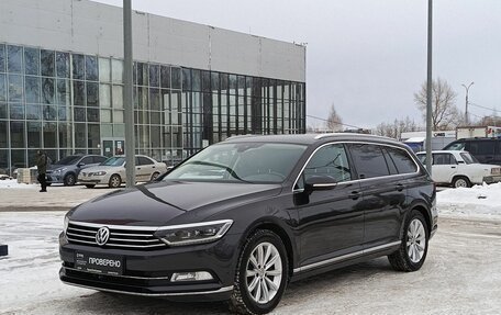 Volkswagen Passat B8 рестайлинг, 2018 год, 1 889 500 рублей, 1 фотография