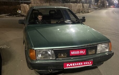 Audi 100, 1983 год, 77 000 рублей, 5 фотография