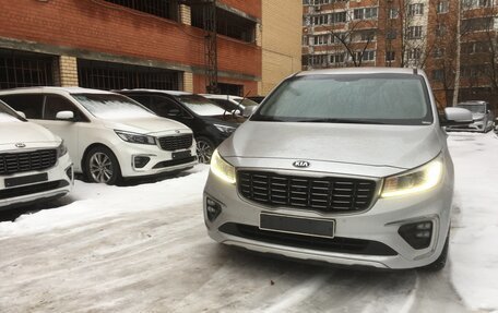 KIA Carnival III, 2020 год, 3 500 000 рублей, 2 фотография