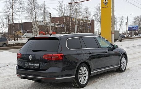 Volkswagen Passat B8 рестайлинг, 2018 год, 1 889 500 рублей, 6 фотография