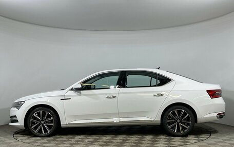 Skoda Superb III рестайлинг, 2024 год, 4 800 000 рублей, 8 фотография